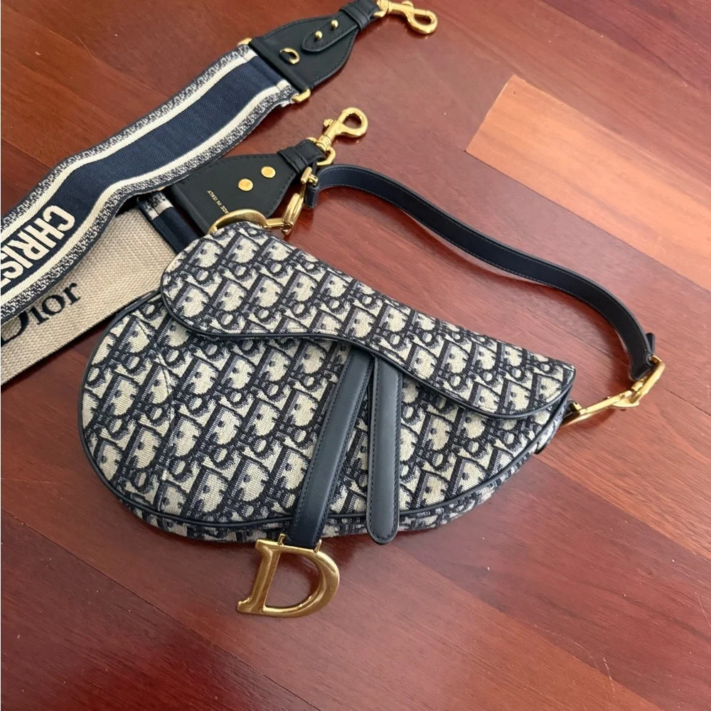 Christian Dior Saddle Bag – Oblique Canvas with Gold Hardware + Logo Strap - Picture 6 of 14